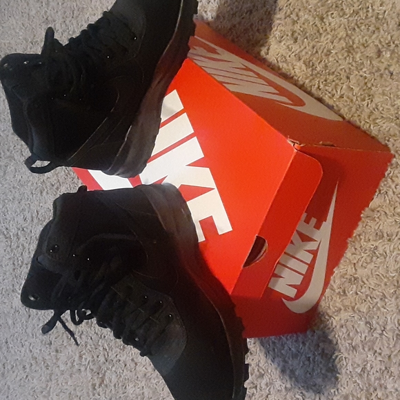 Nike Boots (Manoadome) - Picture 4 of 4